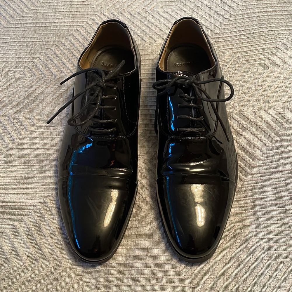 Formal men’s shoes